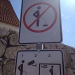 Astfel se descurajeaza urinatul in public in Cehia