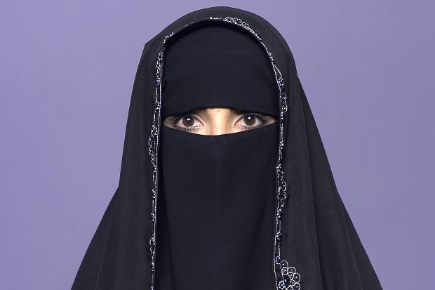burka valul islamic